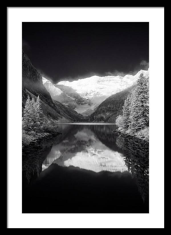 Lake Louise At Dawn