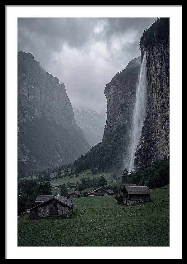 Lauterbrunnen Valley Serenity