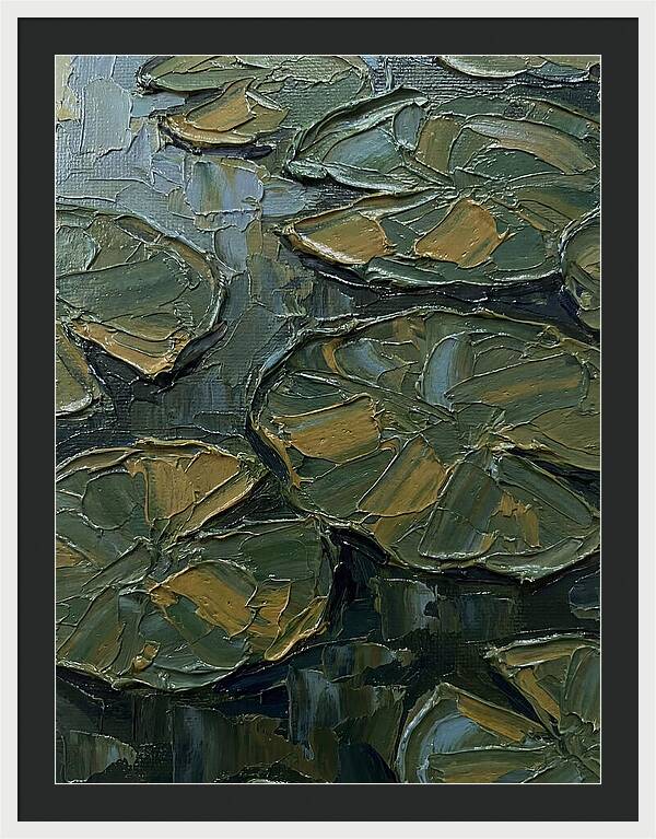 Lily Pads In Textured Green