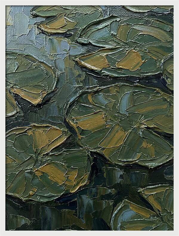 Lily Pads In Textured Green