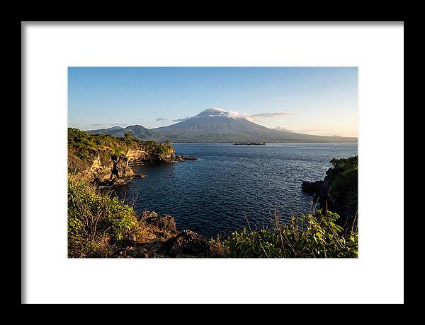 Lombok Across The Strait