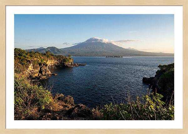 Lombok Across The Strait