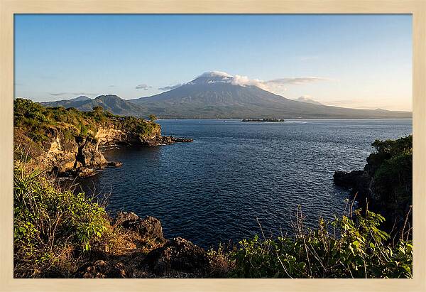 Lombok Across The Strait