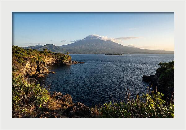 Lombok Across The Strait