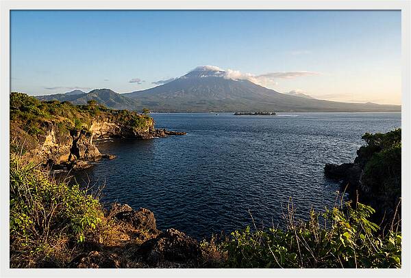 Lombok Across The Strait