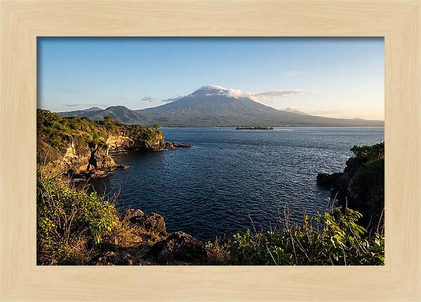 Lombok Across The Strait