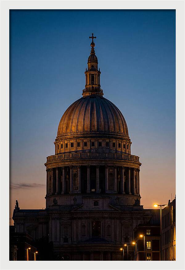 Londons Majestic St Pauls Cathedral