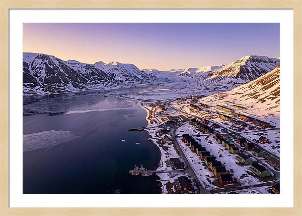 Longyearbyen At Dusk