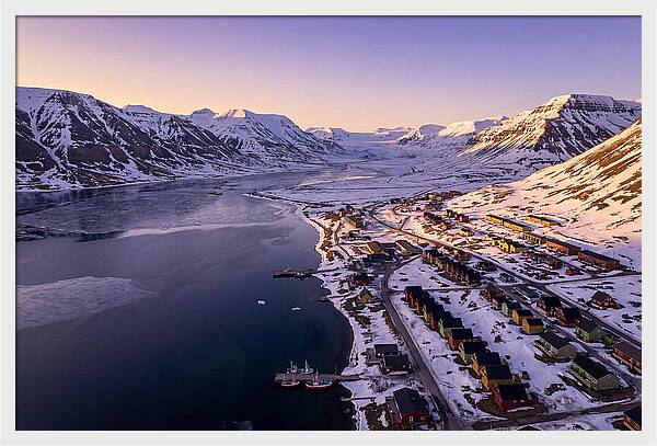 Longyearbyen At Dusk