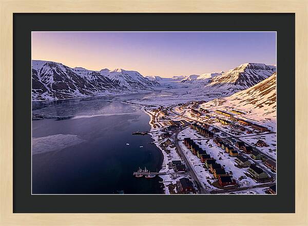 Longyearbyen At Dusk