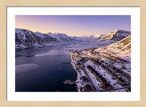 Longyearbyen At Dusk