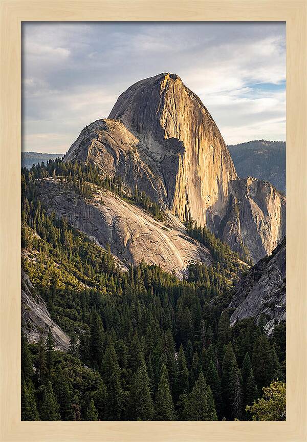 Looking Glass Rock Majesty