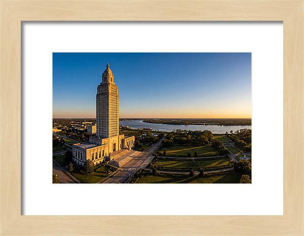 Louisiana State Capitol At Dusk