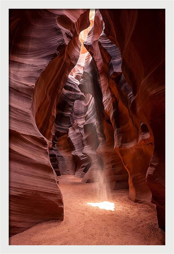 Lower Antelope Canyon Light Play