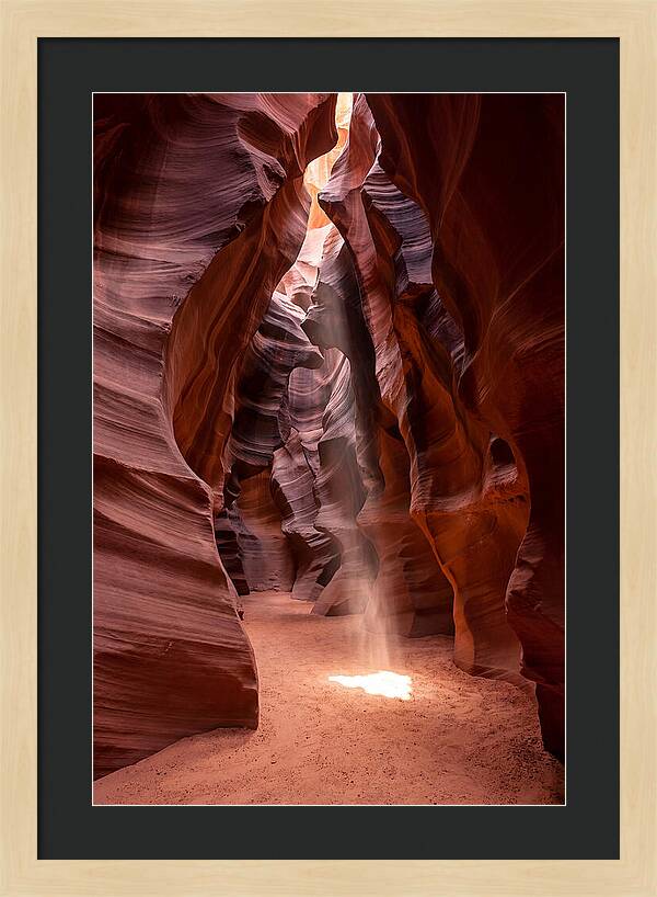 Lower Antelope Canyon Light Play