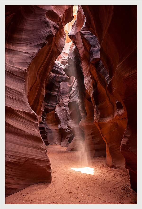 Lower Antelope Canyon Light Play