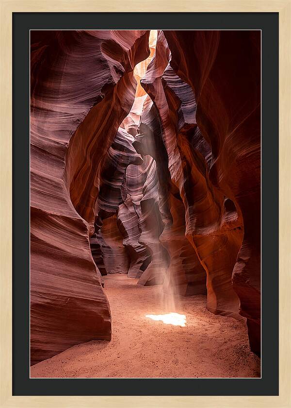 Lower Antelope Canyon Light Play