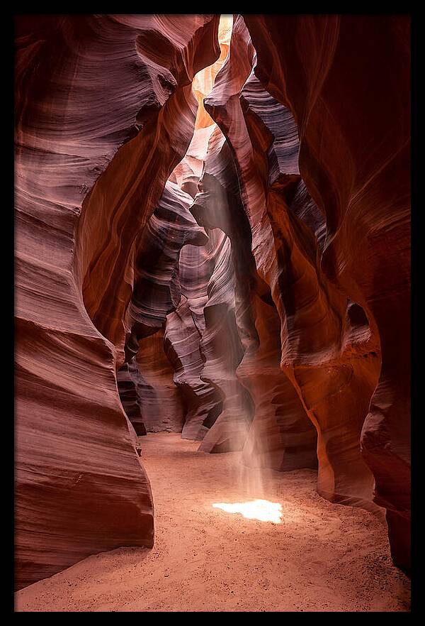Lower Antelope Canyon Light Play