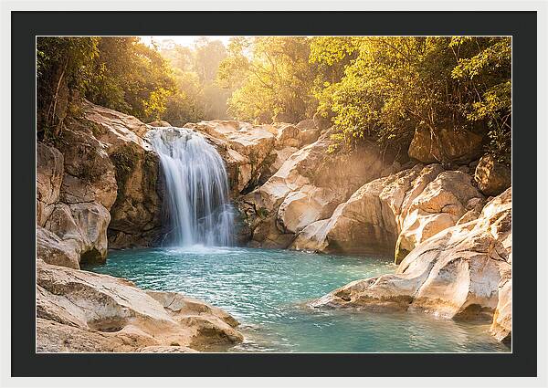 Lush Oasis Waterfall Escape