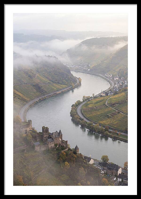 Lush Rhine Valley Serenity