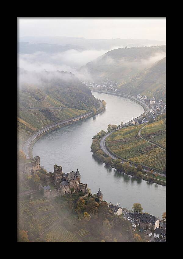 Lush Rhine Valley Serenity