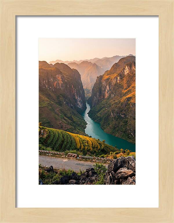 Ma Pi Leng Pass Serenity
