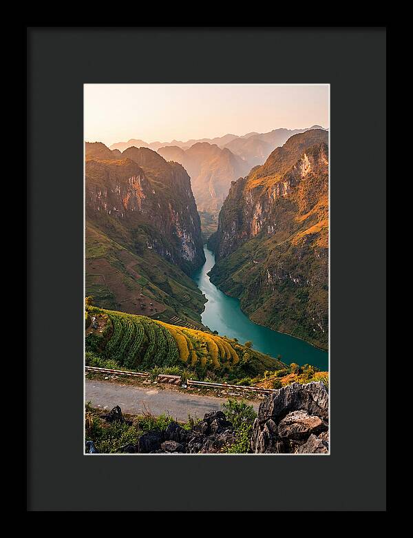 Ma Pi Leng Pass Serenity