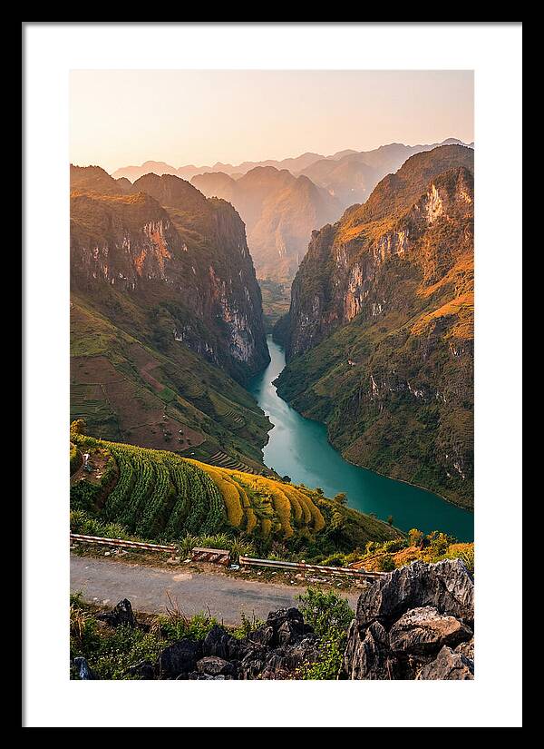 Ma Pi Leng Pass Serenity