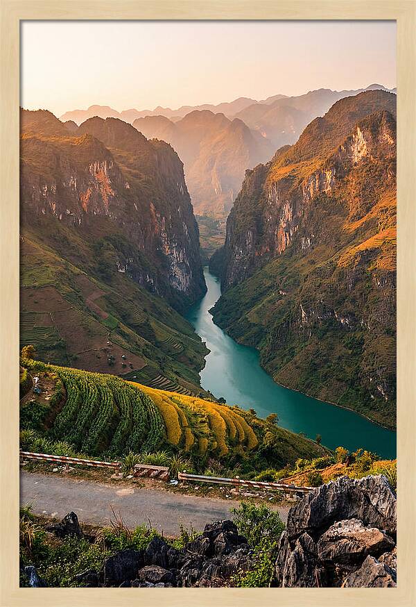 Ma Pi Leng Pass Serenity