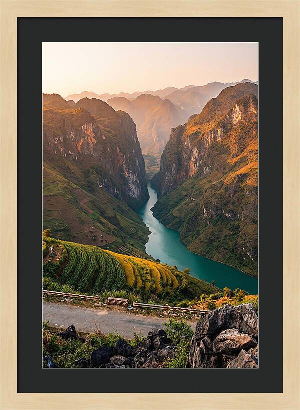 Ma Pi Leng Pass Serenity