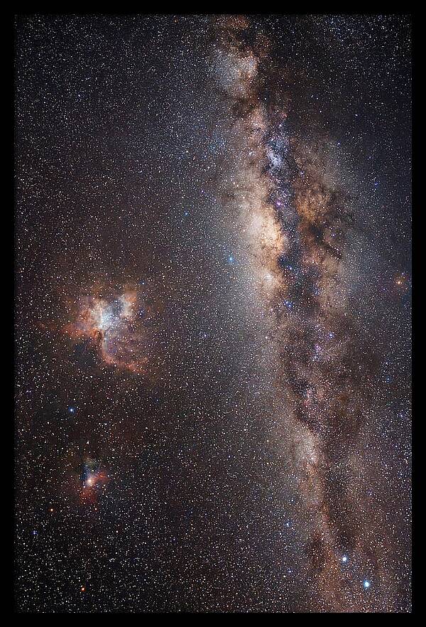 Magellanic Clouds Overhead