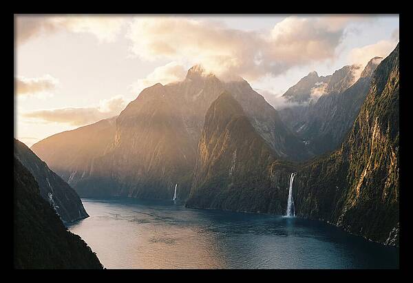 Majestic Milford Sound Landscape
