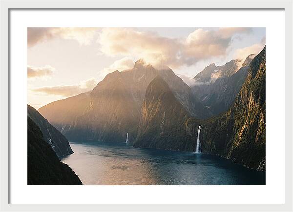Majestic Milford Sound Landscape