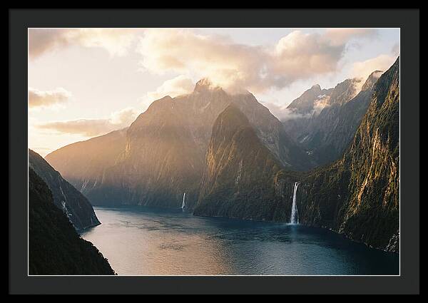 Majestic Milford Sound Landscape