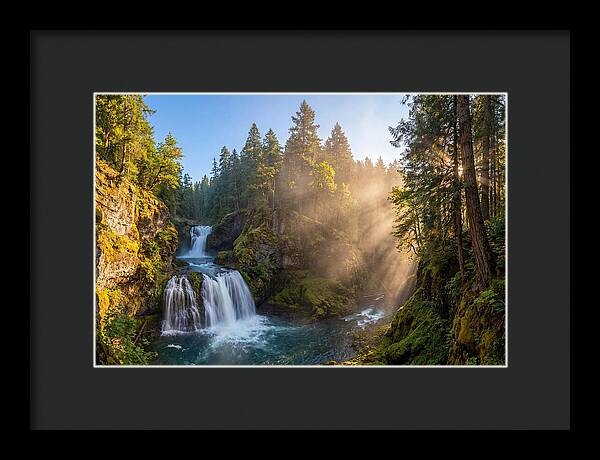 Majestic Multnomah Falls