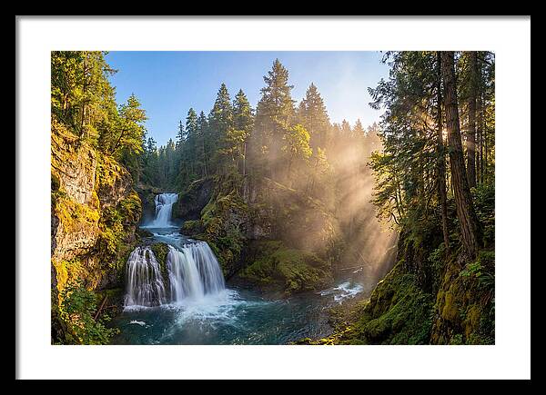 Majestic Multnomah Falls