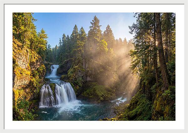 Majestic Multnomah Falls