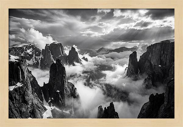 Majestic Peaks Of Zhangjiajie Mountains