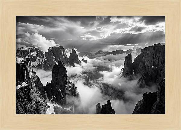 Majestic Peaks Of Zhangjiajie Mountains