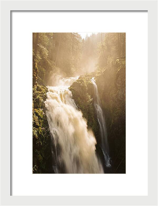 Majestic Plitvice Lakes Cascade