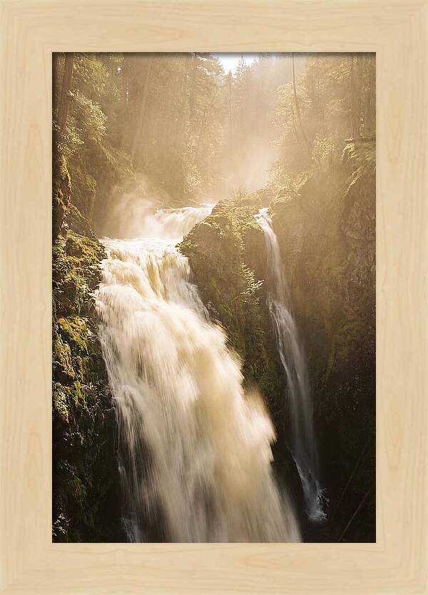 Majestic Plitvice Lakes Cascade