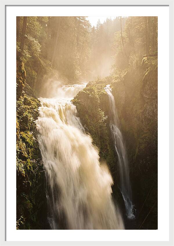 Majestic Plitvice Lakes Cascade