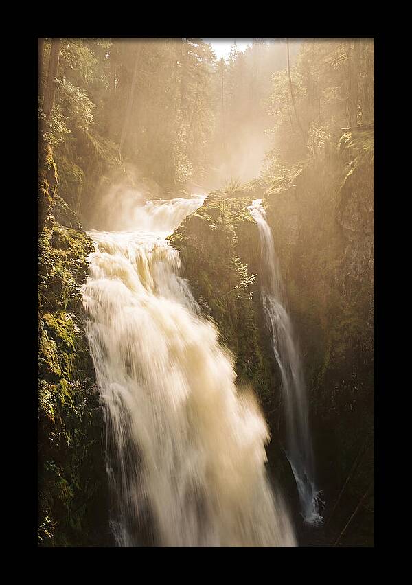 Majestic Plitvice Lakes Cascade