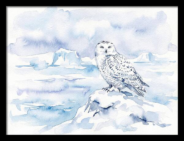 Majestic Snowy Owl Amidst Winter Snow