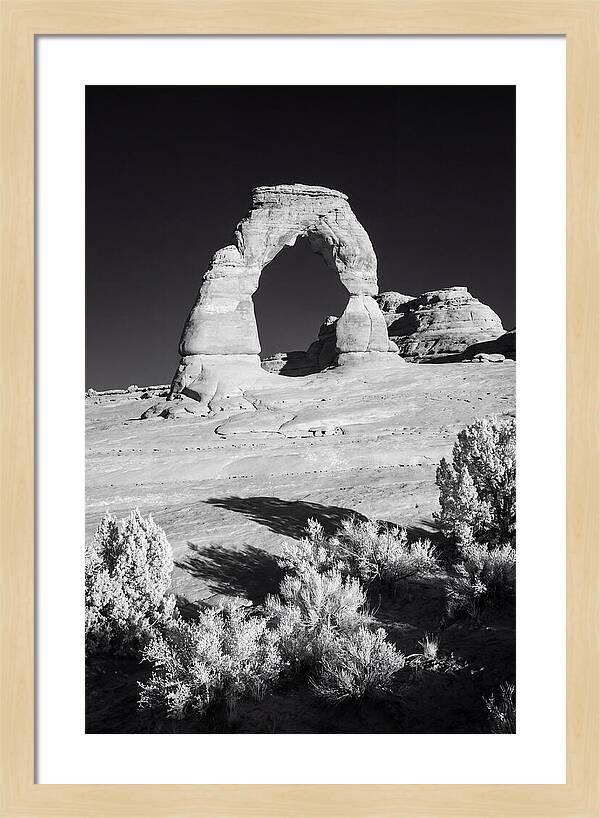 Majestic Sunset Over Delicate Arch