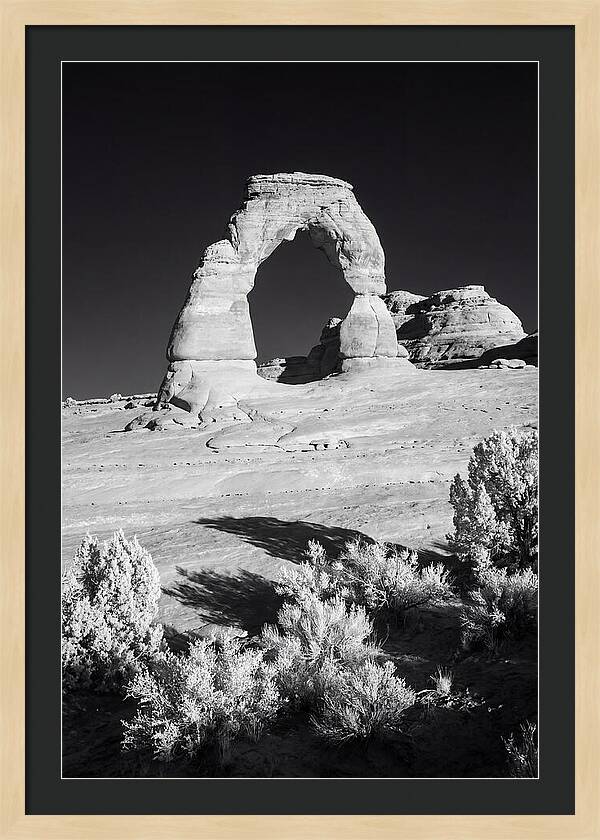 Majestic Sunset Over Delicate Arch