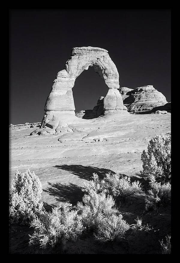 Majestic Sunset Over Delicate Arch
