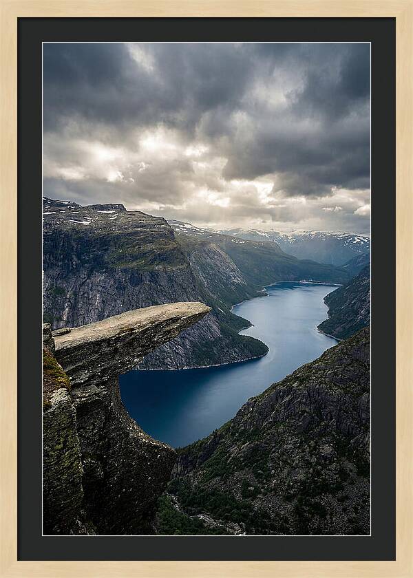 Majestic Trolltunga View
