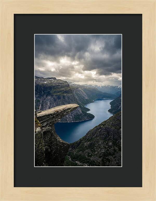 Majestic Trolltunga View