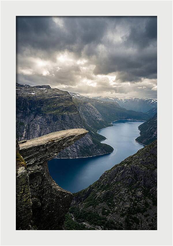 Majestic Trolltunga View